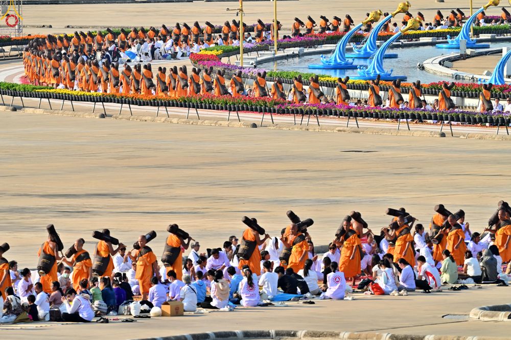 ภาพ No.306039:วันที่ 25 มกราคม พ.ศ. 2569 พิธีต้อนรับพระธรรมยาตรา วัดพระธรรมกาย(ภาพชุดที่ 4) ในโครงการธรรมยาตรา กตัญญูบูชา มหาปูชนียาจารย์ พระมงคลเทพมุนี(สด จนฺทสโร) พระผู้ปราบมาร อนุสรณ์สถาน 7 แห่ง ปีที่ 14