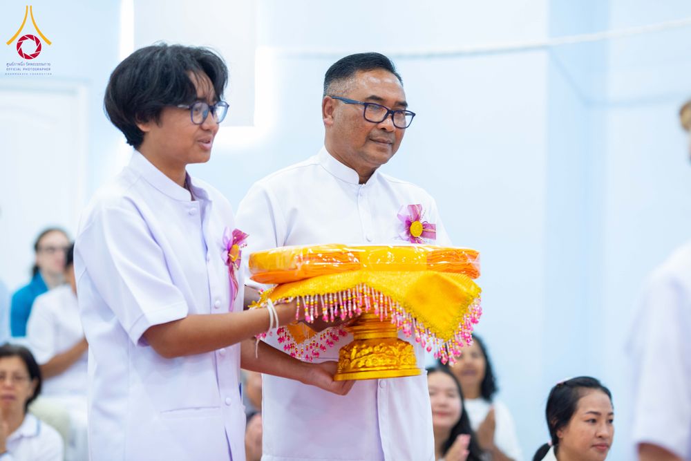 ภาพ No.313213:วันอาทิตย์ที่ 8 มีนาคม พ.ศ. 2569 พิธีสมโภชรูปเหมือนพระมงคลเทพมุนี (สด จนฺทสโร) และพิธีทอดผ้าป่าสามัคคีเพื่อสร้างวิหารพระมงคลเทพมุนี ณ วัดพุทธเคปทาวน์ ประเทศแอฟริกาใต้