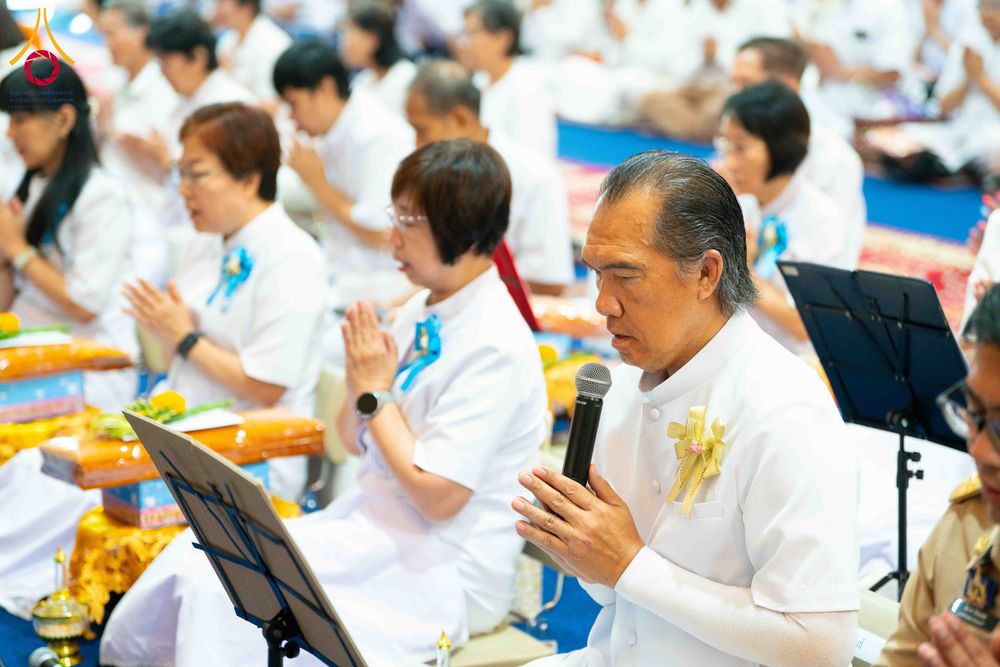 ภาพ No.304950:วันที่ 28 มกราคม พ.ศ. 2569 พิธีทอดผ้าป่าทำนุบำรุงศาสนสถาน ณ วัดบัวแก้วเกษร อ.ลาดหลุมแก้ว จ.ปทุมธานี ในโครงการธรรมยาตรา กตัญญูบูชา มหาปูชนียาจารย์ พระมงคลเทพมุนี(สด จนฺทสโร) พระผู้ปราบมาร อนุสรณ์สถาน 7 แห่ง ปีที่ 14