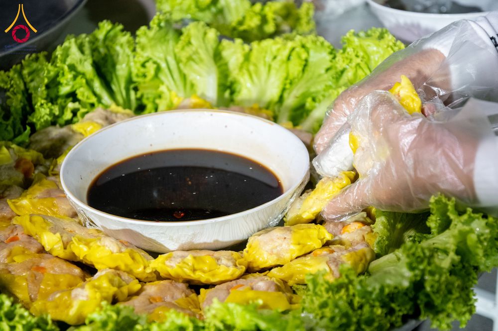 ภาพ No.289474:วันที่ 7 มกราคม พ.ศ. 2569 พิธีถวายภัตตาหารเป็นสังฆทาน แด่พระธรรมยาตรา ในโครงการธรรมยาตรา กตัญญูบูชา มหาปูชนียาจารย์ พระมงคลเทพมุนี(สด จนฺทสโร) พระผู้ปราบมาร อนุสรณ์สถาน 7 แห่ง ปีที่ 14 ณ อนุสรณ์สถานมหาวิหารพระมงคลเทพมุนี (โลตัสแลนด์) อ.สองพี่น้อง จ.สุพรร