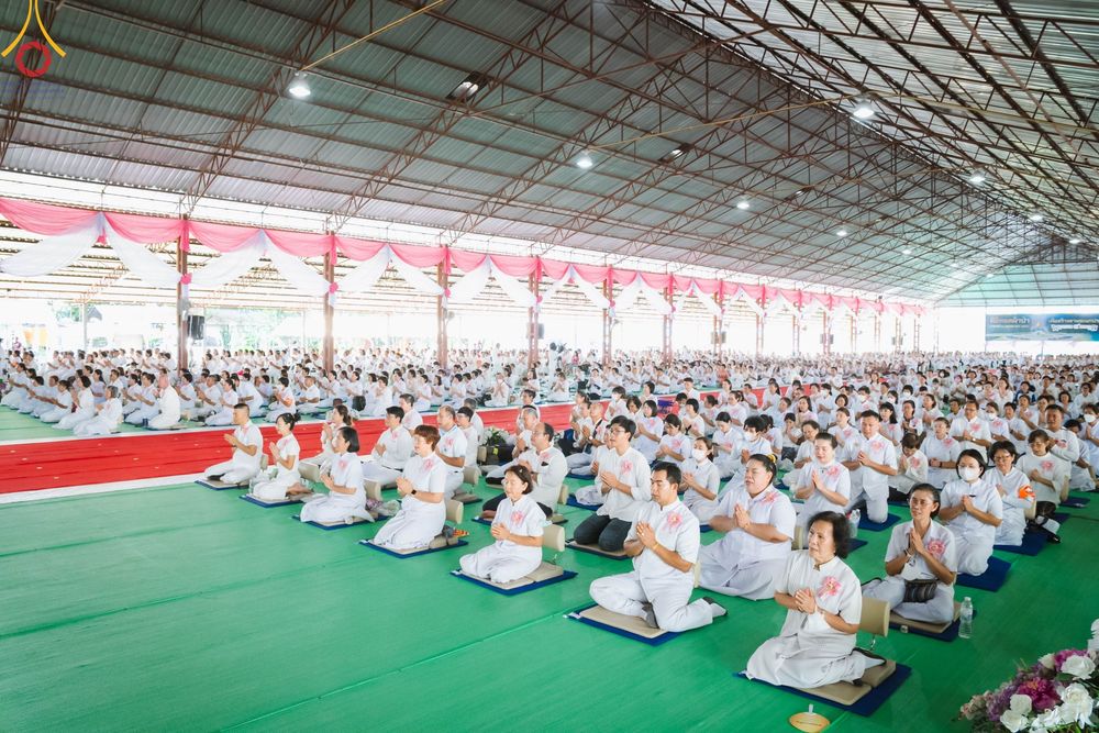 ภาพ No.91595:พิธีทอดผ้าป่า สร้างลานเอนกประสงค์พญานาค 4 ตระกูล จุดประทีปโคมลาน ถวายเป็นพุทธบูชา  สร้างความสว่างไสวให้กับแผ่นดินด้วยแสงธรรม วันอาทิตย์ที่ 29 ตุลาคม พ.ศ. 2566 ณ พุทธอุทยานนานาชาติ จังหวัดหนองคาย