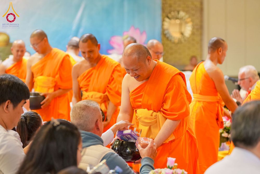 ภาพ No.273512:วันที่ 26 ตุลาคม พ.ศ. 2568 กฐินวัดพุทธเวียนนา ประเทศออสเตรีย