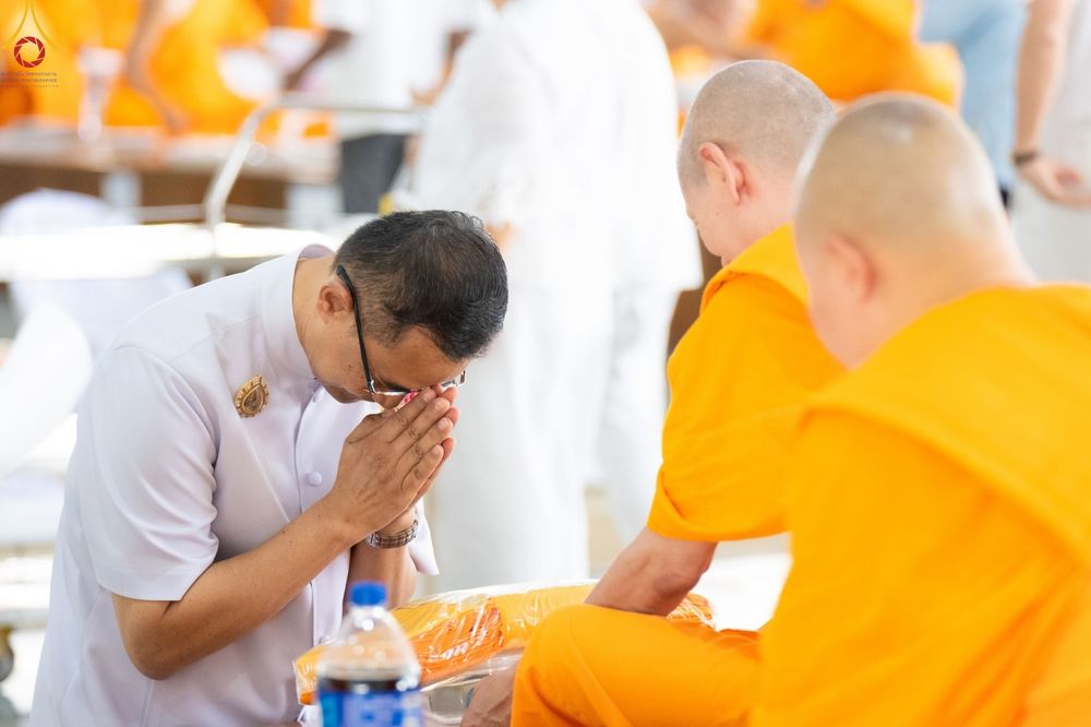 ภาพ No.134769:พิธีบุพเปตพลี ครั้งที่ 148 อุทิศบุญแด่หมู่ญาติที่ล่วงลับไปแล้ว (วันพระ แรม 15 ค่ำ เดือน 4) ณ หอฉันคุณยายอาจารย์ฯ วัดพระธรรมกาย จ.ปทุมธานี