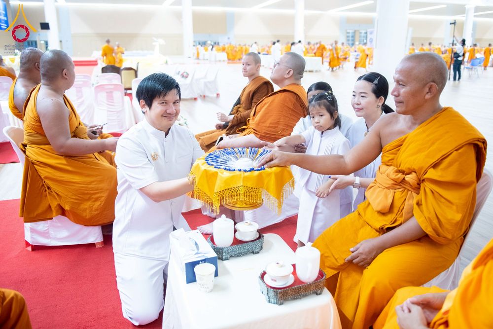 ภาพ No.267214:วันที่ 7 พฤศจิกายน พ.ศ. 2568 พิธีสอบธรรมสนามหลวง นักธรรมชั้นโท - เอก ณ สนามสอบวัดพระธรรมกาย