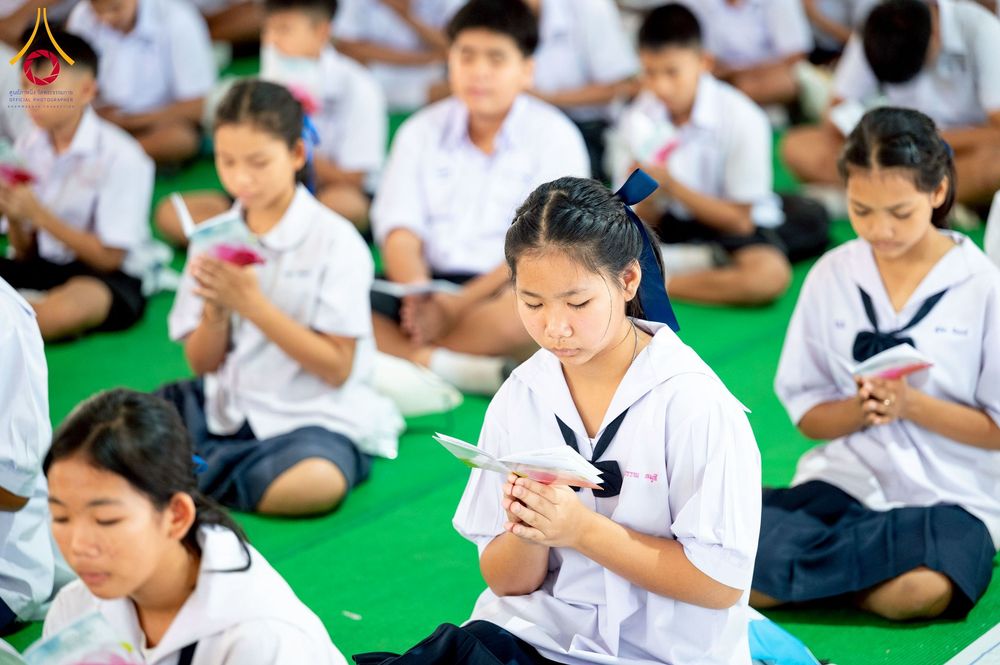 ภาพ No.266736:วันที่ 5 พฤศจิกายน พ.ศ. 2568 รวมพลังเด็กดี V-Star ผู้นำฟื้นฟูศีลธรรมโลก ณ พุทธอุทยานนานาชาติ จังหวัดหนองคาย