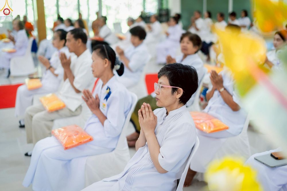 ภาพ No.256991:วันพฤหัสบดีที่ ๑๖ ตุลาคม พ.ศ. ๒๕๖๘ พิธีทอดกฐินสามัคคีเพื่อรองรับประดิษฐานองค์เจดีย์ ณ ศูนย์ปฏิบัติธรรมเถินเทิดธรรม อ.เถิน จ.ลำปาง