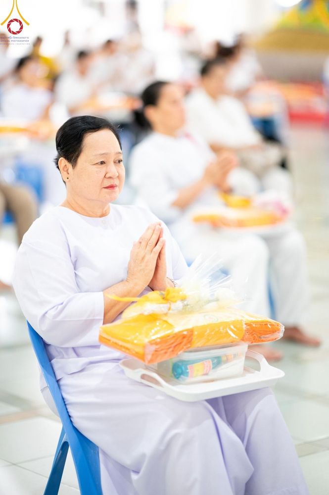 ภาพ No.158828:พิธีบุพเปตพลี ครั้งที่ 156 ร่วมอุทิศบุญแด่หมู่ญาติที่ล่วงลับไปแล้ว และสืบทอดอายุพระพุทธศาสนา วันพุธที่ 2 ตุลาคม พ.ศ. 2567 (วันพระ แรม 15 ค่ำ เดือน 10) ณ หอฉันคุณยายอาจารย์ฯ วัดพระธรรมกาย