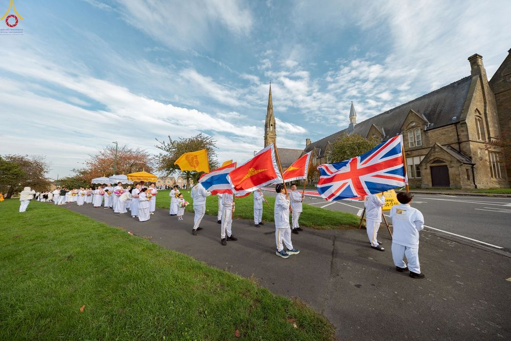 ภาพ No.270861:วันอาทิตย์ที่ 19 ตุลาคม พ.ศ. 2568 พิธีทอดกฐิน “หนึ่งไม่มีสอง” วัดพระธรรมกายนิวคาสเซิล เมืองนิวคาสเซิล ประเทศอังกฤษ 