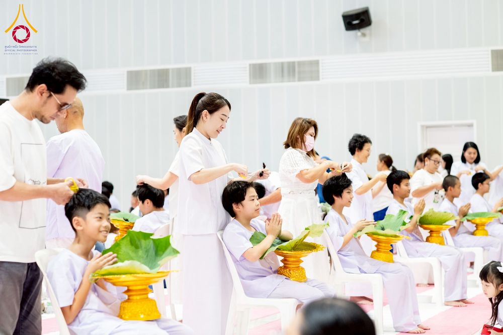 ภาพ No.213535:วันเสาร์ที่ 29 มีนาคม พ.ศ. 2568 พิธีปลงผม โครงการสามเณรยุวธรรมทายาท รุ่นที่ 33 โครงการสามเณรมัชฌิมธรรมทายาท รุ่นที่ 29 ณ ห้องปฏิบัติธรรมวิหารคด คอร์ 13 วัดพระธรรมกาย