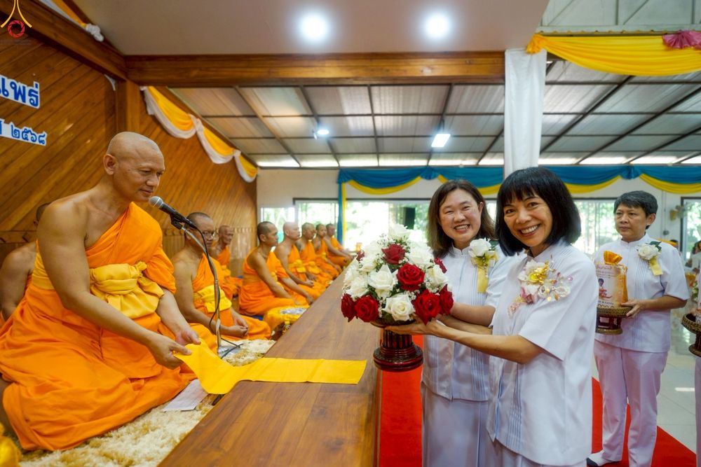 ภาพ No.259408:วันที่ 18 ตุลาคม พ.ศ. 2568 พิธีทอดกฐินสามัคคี เพื่อสร้างอาคารที่พักสำหรับผู้มาปฏิบัติธรรม ณ ธุดงคสถานแพร่ อ.วังชิ้น จ.แพร่