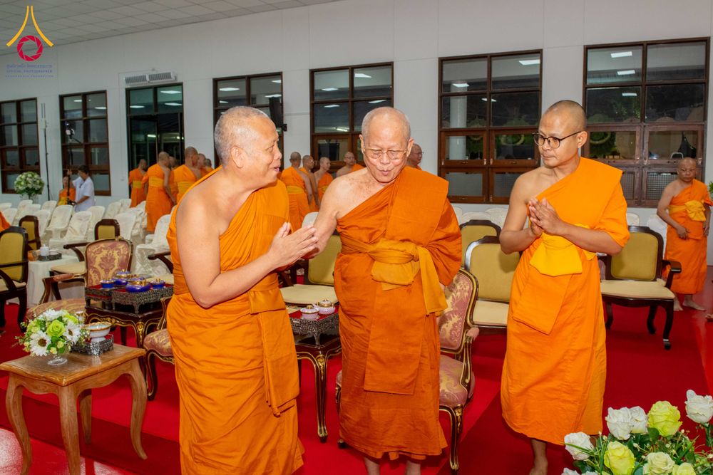 ภาพ No.314728:วันเสาร์ที่ 21 มีนาคม พ.ศ. 2569 พิธีบำเพ็ญกุศล คุณพ่อณรงค์ จินตมากุล  สิริอายุ 99 ปี 11 เดือน โยมบิดา พระครูปลัดรัตนวีรวัฒน์ (รังสฤษดิ์ อิทฺธิจินตโก) ที่ปรึกษาเจ้าคณะจังหวัดปทุมธานี เจ้าอาวาสวัดพระธรรมกาย  ณ ห้องปลูกศรัทธา 2 วัดพระธรรมกาย ปทุมธานี