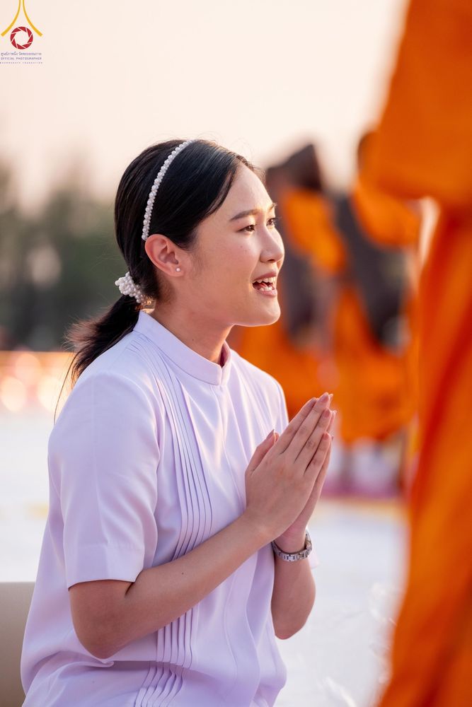 ภาพ No.198253:พิธีต้อนรับพระธรรมยาตรา ณ อนุสรณ์สถานลำดับที่ 5 สถานที่เผยแผ่วิชชาธรรมกายครั้งแรก อนุสรณ์สถานบางปลา วัดบางปลา อำเภอบางเลน จังหวัดนครปฐม ในโครงการธรรมยาตรา กตัญญูบูชา มหาปูชนียาจารย์ พระมงคลเทพมุนี(สด จนฺทสโร) พระผู้ปราบมาร ปีที่ 13 วัน 19 มกราคม พ.ศ.2568