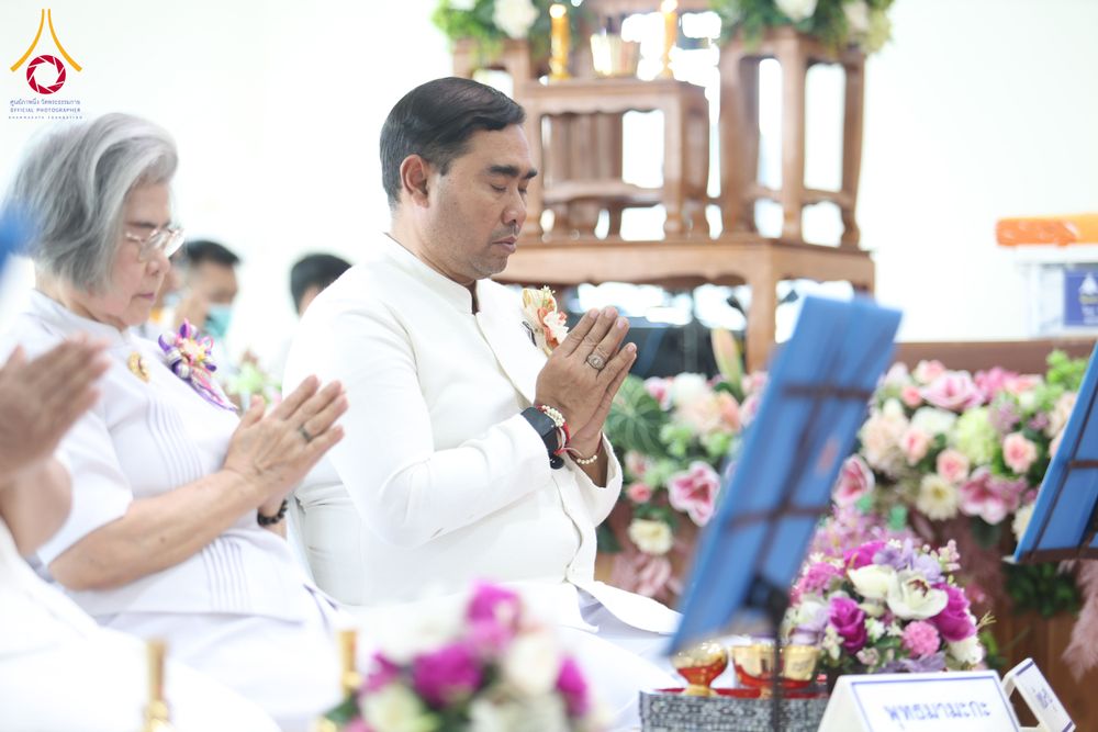 ภาพ No.290315:วันอังคารที่ 6 มกราคม พ.ศ. 2569 พิธีเจริญพุทธมนต์ ปฏิบัติธรรม มอบทุนการศึกษา ถวายสังฆทาน 142 วัด ณ ศูนย์ปฏิบัติธรรมพระมงคลเทพมุนี อ.สองพี่น้อง จ.สุพรรณบุรี