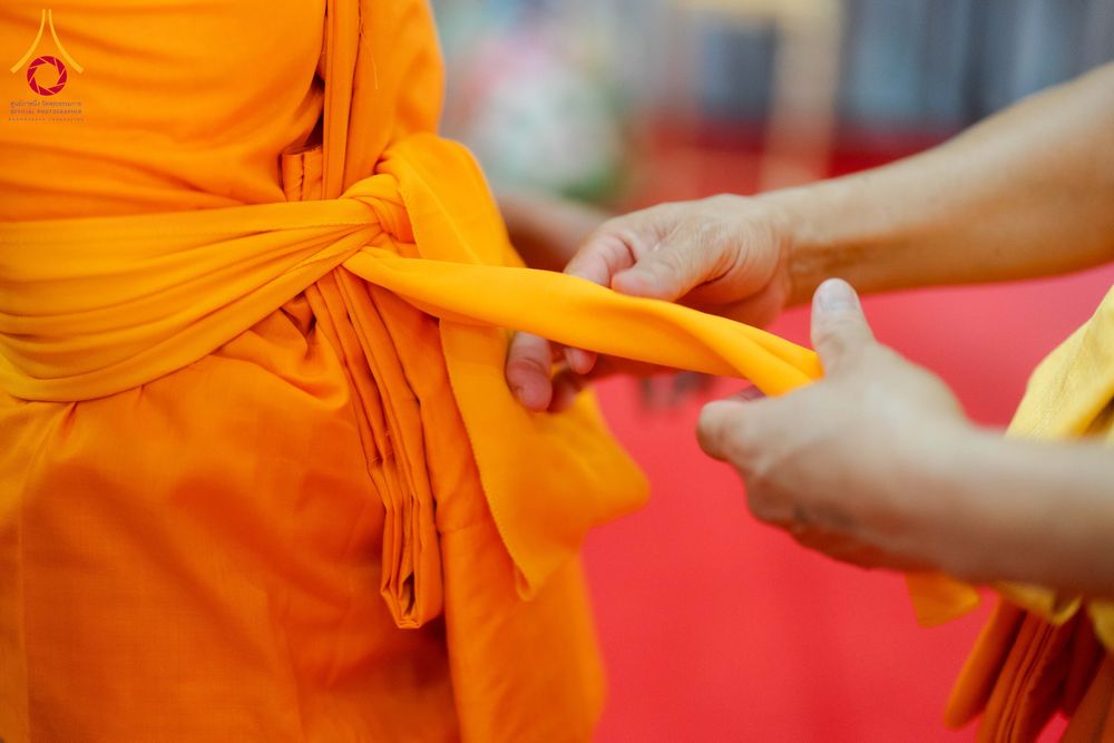 ภาพ No.341365:วันอาทิตย์ที่ 26 กรกฎาคม พ.ศ. 2569 ​โครงการอุปสมบทหมู่บูชาธรรมมหาปูชนียาจารย์ รุ่นที่ ๑ วัดกลางธนรินทร์ ต.บ้านแป้ง อ.พรหมบุรี จ.สิงห์บุรี