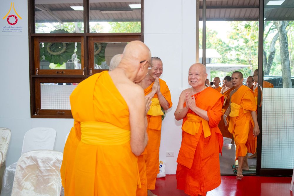 ภาพ No.314874:วันอาทิตย์ที่ 22 มีนาคม พ.ศ. 2569 พิธีบำเพ็ญกุศล คุณพ่อณรงค์ จินตมากุล  สิริอายุ 99 ปี 11 เดือน โยมบิดา พระครูปลัดรัตนวีรวัฒน์ (รังสฤษดิ์ อิทฺธิจินตโก) ที่ปรึกษาเจ้าคณะจังหวัดปทุมธานี เจ้าอาวาสวัดพระธรรมกาย  ณ ห้องปลูกศรัทธา 2 วัดพระธรรมกาย ปทุมธานี