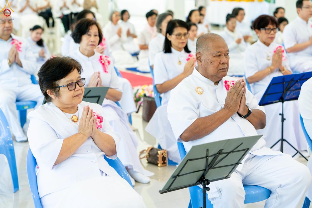 ภาพ No.291892:วันที่ 9 มกราคม พ.ศ. 2569 พิธีทอดผ้าป่าทำนุบำรุงศาสนสถาน ณ วัดศรีเมือง จ.สมุทรสาคร ในโครงการธรรมยาตรา กตัญญูบูชา มหาปูชนียาจารย์ พระมงคลเทพมุนี(สด จนฺทสโร) พระผู้ปราบมาร อนุสรณ์สถาน 7 แห่ง ปีที่ 14