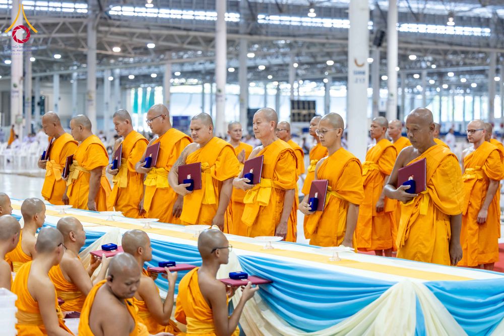 ภาพ No.308763:วันที่ 1 กุมภาพันธ์ พ.ศ. 2569 พิธีรับประกาศนียบัตร และพระของขวัญพระธรรมยาตรา ณ สภาธรรมกายสากล วัดพระธรรมกาย จ.ปทุมธานี