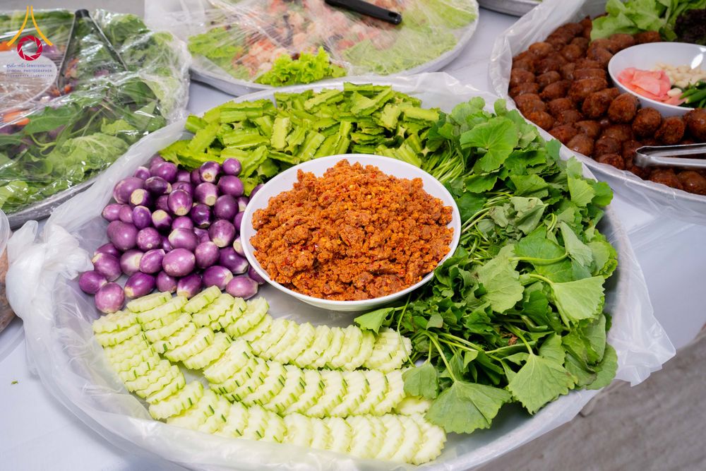 ภาพ No.301873:วันที่ 24 มกราคม พ.ศ. 2569 พิธีถวายภัตตาหารเป็นสังฆทาน แด่พระธรรมยาตรา ณ อนุสรณ์สถานบางปลา วัดบางปลา อำเภอบางเลน จังหวัดนครปฐม ในโครงการธรรมยาตรา กตัญญูบูชา มหาปูชนียาจารย์ พระมงคลเทพมุนี(สด จนฺทสโร) พระผู้ปราบมาร อนุสรณ์สถาน 7 แห่ง ปีที่ 14