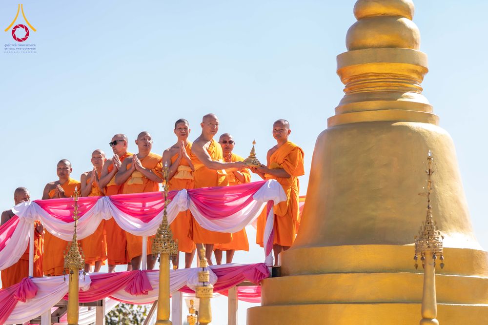 ภาพ No.309271:วันเสาร์ที่ 7 กุมภาพันธ์ พ.ศ.2569 พิธีบรรจุพระบรมสารีริกธาตุ ประดิษฐาน  ณ เจดีย์วัดทุ่งเจริญธรรม อ.อมก๋อย จ.เชียงใหม่