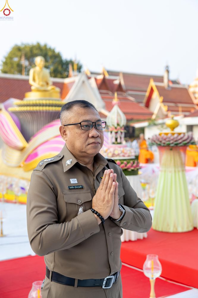 ภาพ No.296889:วันที่ 17 มกราคม พ.ศ. 2569 พิธีจุดประทีปถวายเป็นพุทธบูชา และบูชาธรรมมหาปูชนียาจารย์  ณ วัดโบสถ์บน ต.บางคูเวียง จ.นนทบุรี อนุสรณ์สถานลำดับที่ 4 สถานที่เกิดด้วยกายธรรม ในโครงการธรรมยาตรา กตัญญูบูชา มหาปูชนียาจารย์ พระมงคลเทพมุนี(สด จนฺทสโร) พระผู้ปราบมาร อ