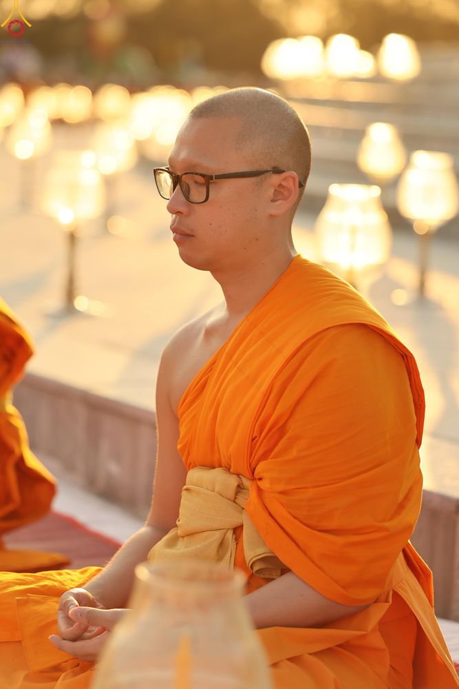 ภาพ No.302127:วันที่ 23 มกราคม พ.ศ. 2569 พิธีจุดประทีปธรรมถวายเป็นพุทธบูชา และบูชาธรรมมหาปูชนียาจารย์  ณ อนุสรณ์สถานลำดับที่ 5 สถานที่เผยแผ่วิชชาธรรมกายครั้งแรก อนุสรณ์สถานบางปลา วัดบางปลา อำเภอบางเลน จังหวัดนครปฐม ในโครงการธรรมยาตรา กตัญญูบูชา มหาปูชนียาจารย์ พระมงคล