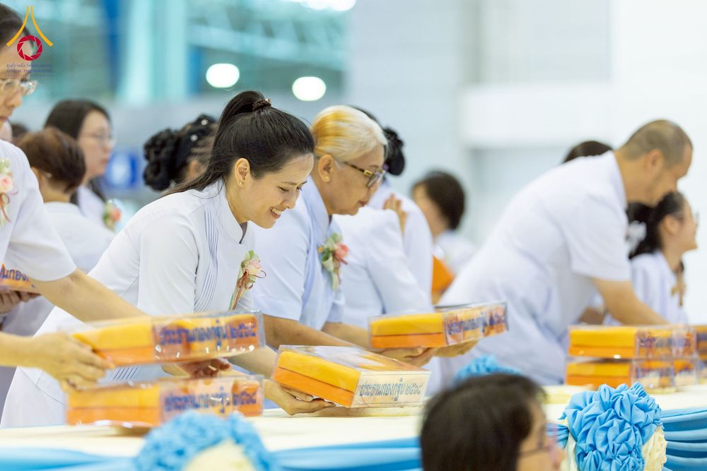 ภาพ No.264559:วันอาทิตย์ที่ 2 พฤศจิกายน พ.ศ. 2568 พิธีทอดกฐินสามัคคี ณ สภาธรรมกายสากล วัดพระธรรมกาย