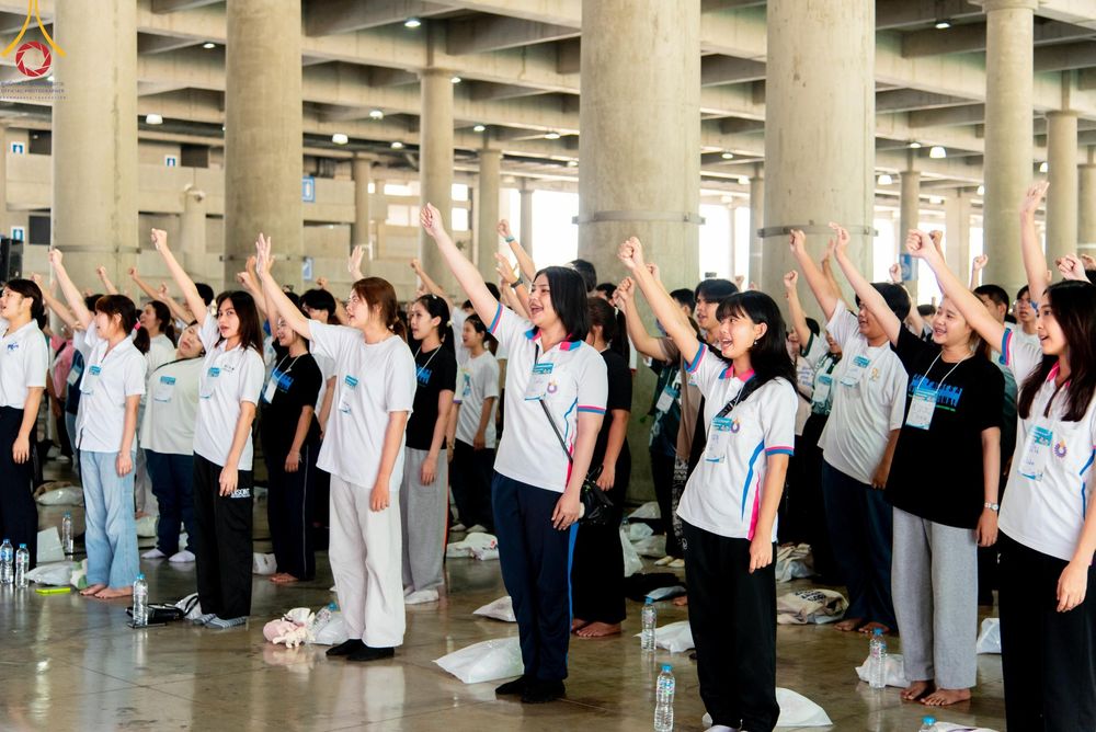 ภาพ No.59442:การอบรมอาสาสมัคร  เตรียมงานและจัดถวายภัตตาหาร แด่พระสังฆาธิการ 10,000 กว่าวัดทั่วประเทศ ในวันที่ 21-22 เมษายน พ.ศ.2567 เพื่องานวันคุ้มครองโลก จัดโดย ชมรมพุทธศาสตร์สากลฯ