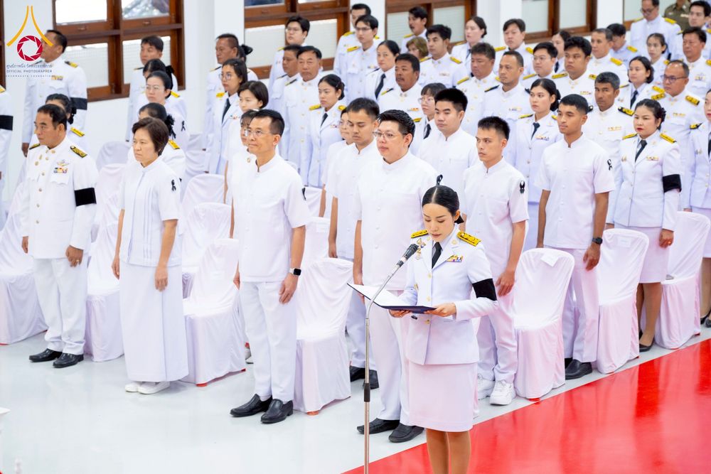 ภาพ No.276104:วันที่ 5 ธันวาคม พ.ศ. 2568 พสกนิกรอำเภอคลองหลวง พร้อมใจบำเพ็ญกุศลอุทิศถวาย “ในหลวงรัชกาลที่ 9” น้อมรำลึกในพระมหากรุณาธิคุณ เนื่องในวันคล้ายวันพระบรมราชสมภพ วันชาติ และวันพ่อแห่งชาติ ณ อาคารปลูกศรัทธา 2 วัดพระธรรมกาย อำเภอคลองหลวง จังหวัดปทุมธานี