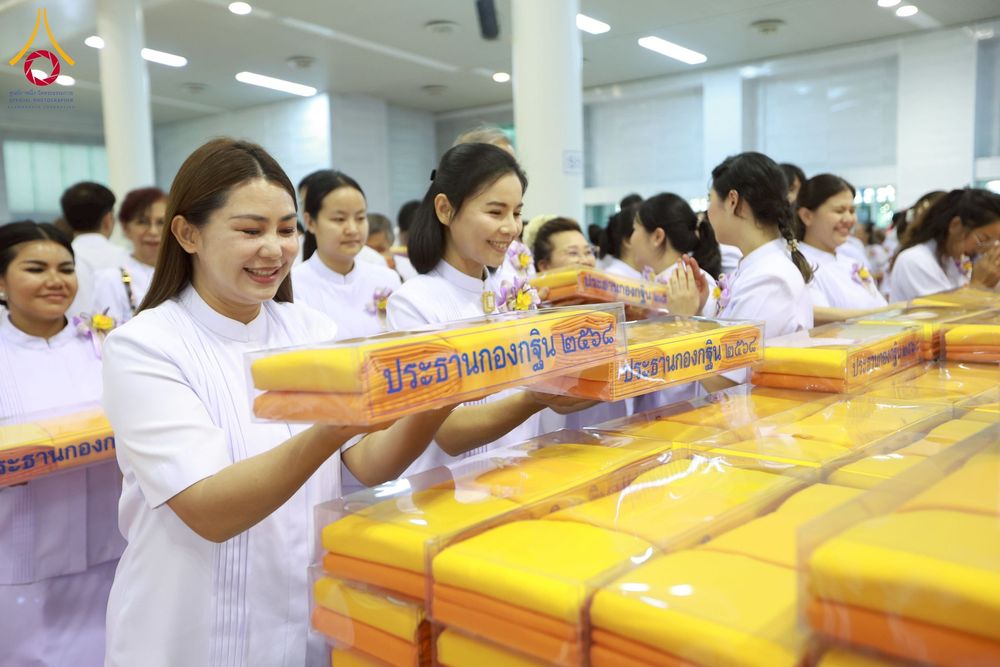 ภาพ No.264625:วันอาทิตย์ที่ 2 พฤศจิกายน พ.ศ. 2568 พิธีทอดกฐินสามัคคี ณ สภาธรรมกายสากล วัดพระธรรมกาย