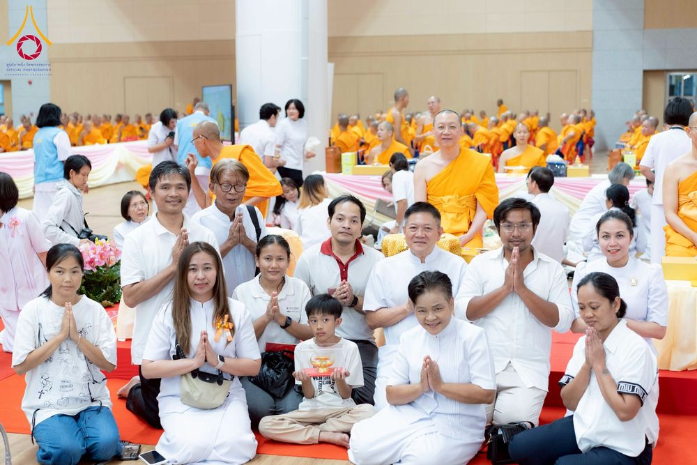 ภาพ No.272973:วันอาทิตย์ที่ 23 พฤศจิกายน พ.ศ.2568 พิธีมุทิตาสักการะ พระมหาเถระและพระเถระ ประจำปีพุทธศักราช 2568 ณ ห้องแก้วสารพัดนึก 2 สภาธรรมกายสากล  วัดพระธรรมกาย