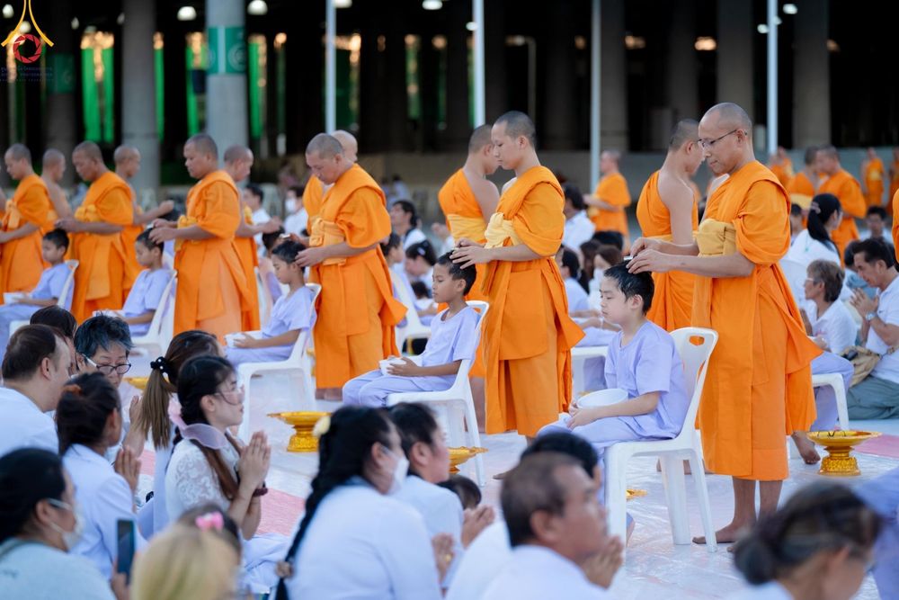 ภาพ No.132751:พิธีปลงผมยุวธรรมทายาท รุ่นที่ 32 มัชฌิมธรรมทายาท รุ่นที่ 28 ณ ลานธรรม วัดพระธรรมกาย วันเสาร์ที่ 30 มีนาคม พ.ศ. 2567
