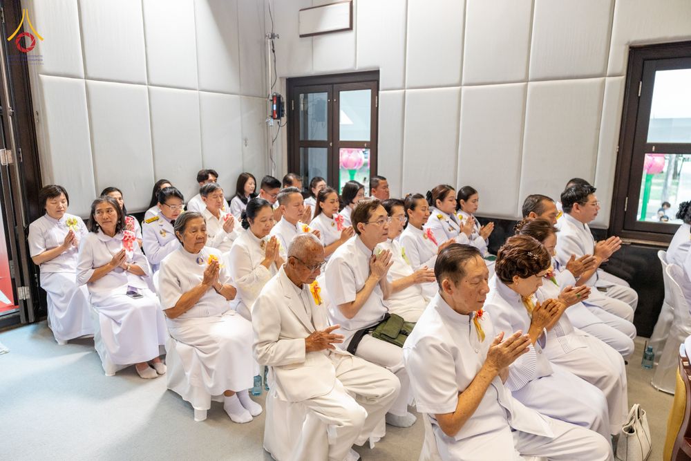 ภาพ No.332376:วันเสาร์ที่ 6 มิถุนายน พ.ศ.2569 พิธีต้อนรับสัญญาบัตร พัดยศ พระราชภาวนาวชิรวิเทศ วิ. ณ อุโบสถพระไตรปิฏก วัดพระธรรมกาย