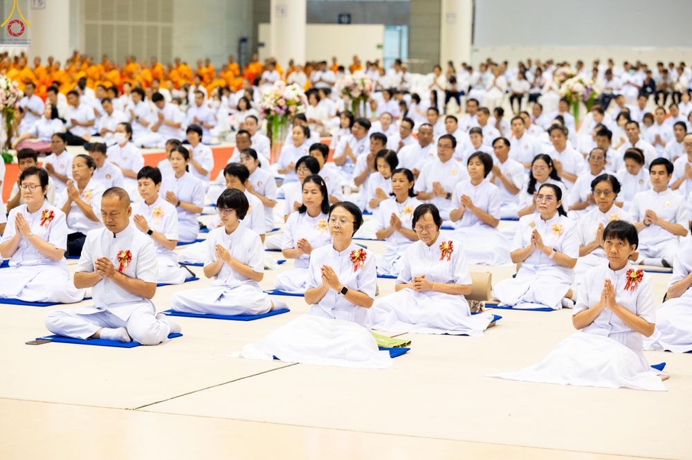 ภาพ No.339630:วันที่ 18 กรกฎาคม พ.ศ.2569 วันมหารำลึก ครั้งที่ 36 ณ ห้องแก้วสารพัดนึก 1 วัดพระธรรมกาย