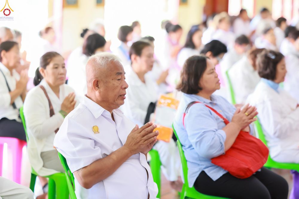 ภาพ No.288634:วันที่ 5 มกราคม พ.ศ. 2569 พิธีทอดผ้าป่าทำนุบำรุงศาสนสถาน ณ วัดตรีพาราสีมาเขต จ.พระนครศรีอยุธยา ในโครงการธรรมยาตรา กตัญญูบูชา มหาปูชนียาจารย์ พระมงคลเทพมุนี(สด จนฺทสโร) พระผู้ปราบมาร อนุสรณ์สถาน 7 แห่ง ปีที่ 14