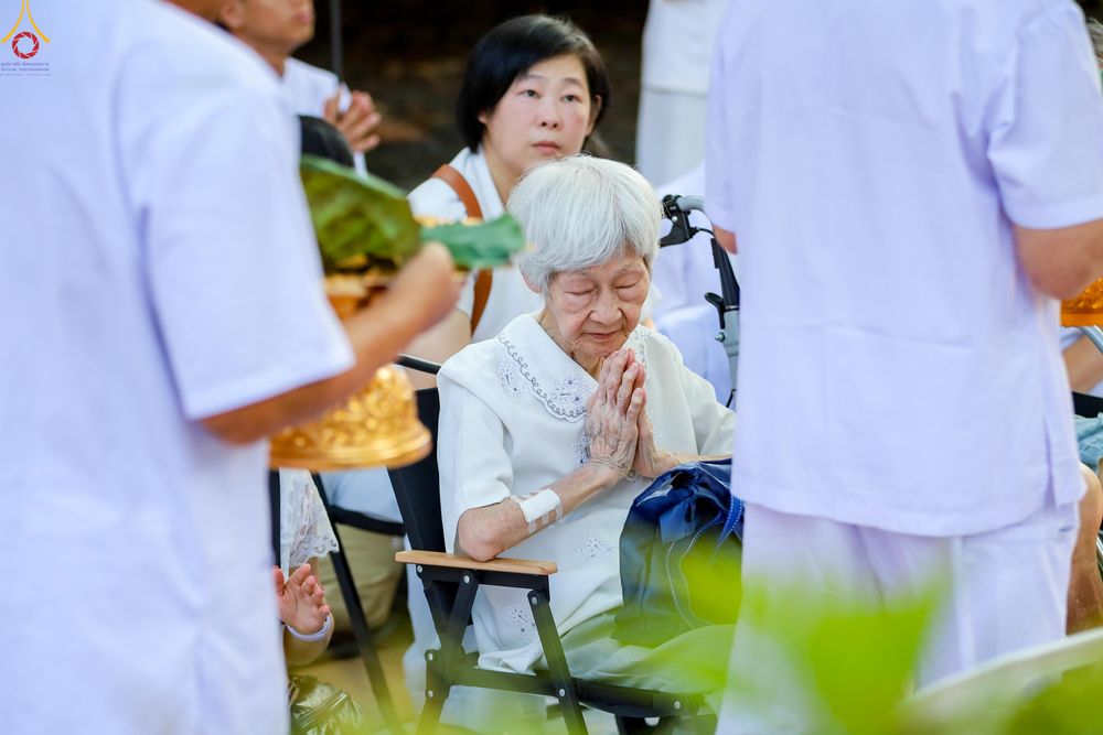 ภาพ No.319705:วันอาทิตย์ที่ 5 เมษายน พ.ศ.2569 พิธีตัดปอยผม และปลงผมนาคธรรมทายาท โครงการบรรพชาและอุปสมบทหมู่ รุ่นบูชาธรรม 82 ปี หลวงพ่อธัมมชโย