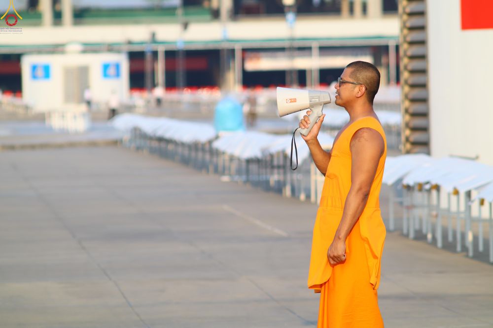 ภาพ No.320288:วันที่ 7-8 เมษายน พ.ศ.2569 การเตรียมงาน ณ ลานธรรม และ งานจราจร เพื่องานถวายมหาสังฆทาน 40,000 กว่าวัดทั่วประเทศ วันคุ้มครองโลก 22 เมษายน พ.ศ.2569 วัดพระธรรมกาย