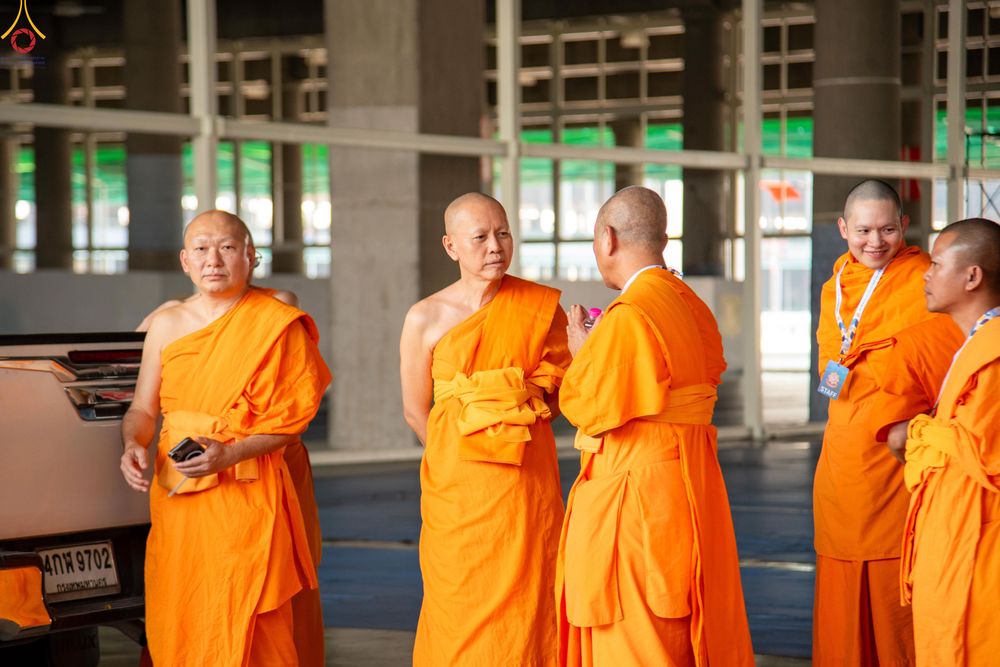 ภาพ No.320008:วันที่ 6 เมษายน พ.ศ.2569 ทีมจัดภัตตาหารประชุมเตรียมงานถวายมหาสังฆทาน 40,000 กว่าวัดทั่วประเทศ บูชาธรรม 82 ปี หลวงพ่อธัมมชโย