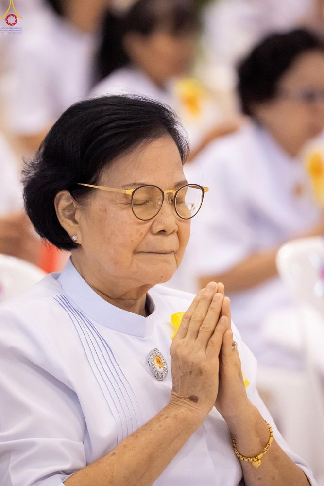 ภาพ No.345715:วันพฤหัสบดีที่ 27 สิงหาคม พ.ศ.2569 พิธีทอดผ้าป่าเพื่อถวายอุปกรณ์สื่อโสตทัศน์ อาคาร 82 ปี หลวงพ่อธัมมชโย พิธีทอดผ้าป่าสมทบกฐินวัดพระธรรมกาย และสมทบกฐิน 30,000 กว่าวัดทั่วไทย ครั้งที่ 1 ประจำปี พุทธศักราช 2569 ณ วัดพระธรรมกาย ปทุมธานี