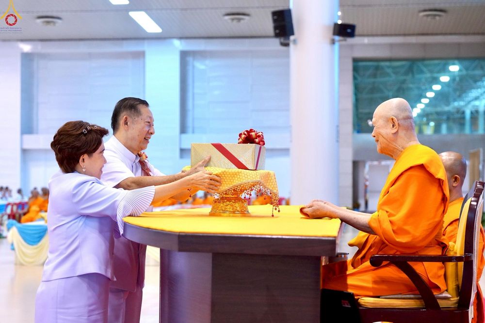 ภาพ No.244137:วันอาทิตย์ที่ 7 กันยายน พ.ศ. 2568 พิธีทอดผ้าป่าสมทบกฐินวัดพระธรรมกาย และสมทบกฐิน 30,000 วัดทั่วไทย ครั้งที่ 2 ณ ห้องแก้วสารพัดนึก 1 วัดพระธรรมกาย
