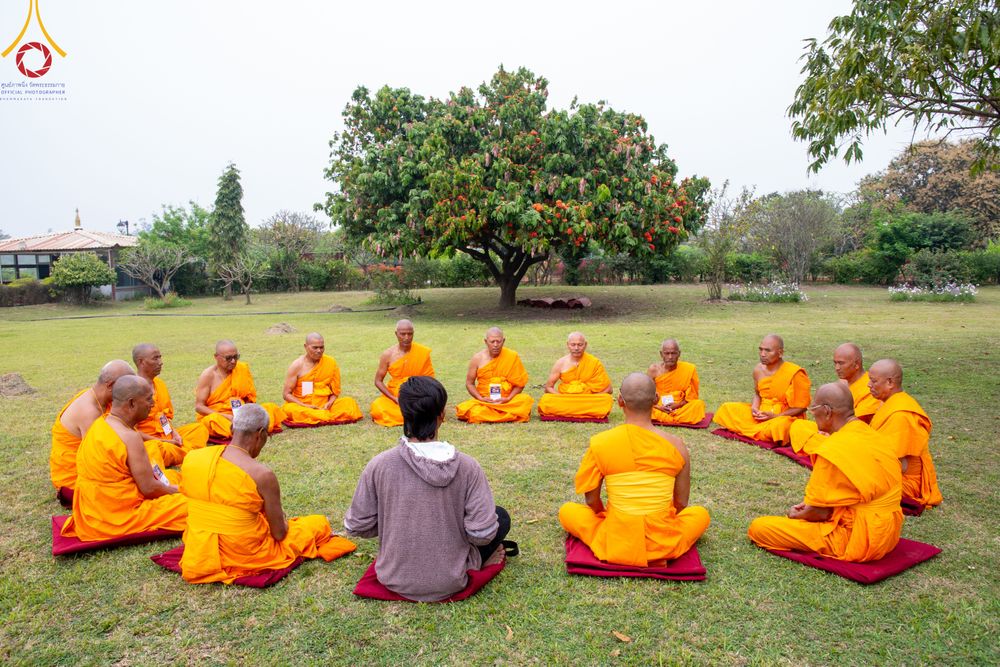 ภาพ No.314625:วันที่ 20 มีนาคม พ.ศ. 2569 พระอาจารย์ แนะนำการปฏิบัติธรรมให้แก่สามเณร  โครงการบรรพชาสามเณร 500 รูป เนปาล ณ วิหารมายาเทวี ประเทศเนปาล