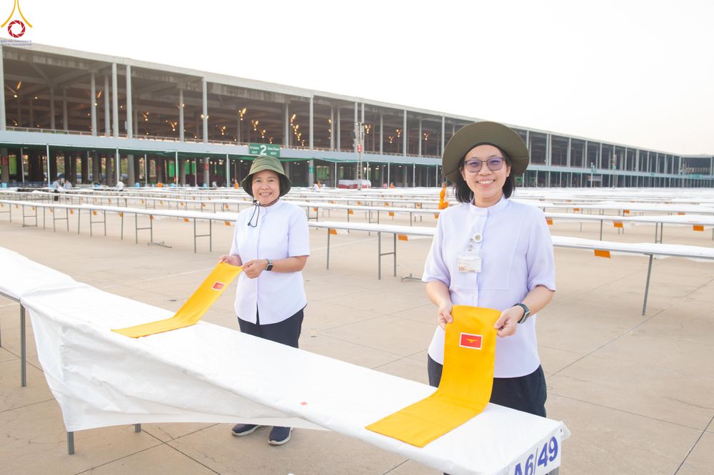 ภาพ No.320325:วันที่ 7-8 เมษายน พ.ศ.2569 การเตรียมงาน ณ ลานธรรม และ งานจราจร เพื่องานถวายมหาสังฆทาน 40,000 กว่าวัดทั่วประเทศ วันคุ้มครองโลก 22 เมษายน พ.ศ.2569 วัดพระธรรมกาย