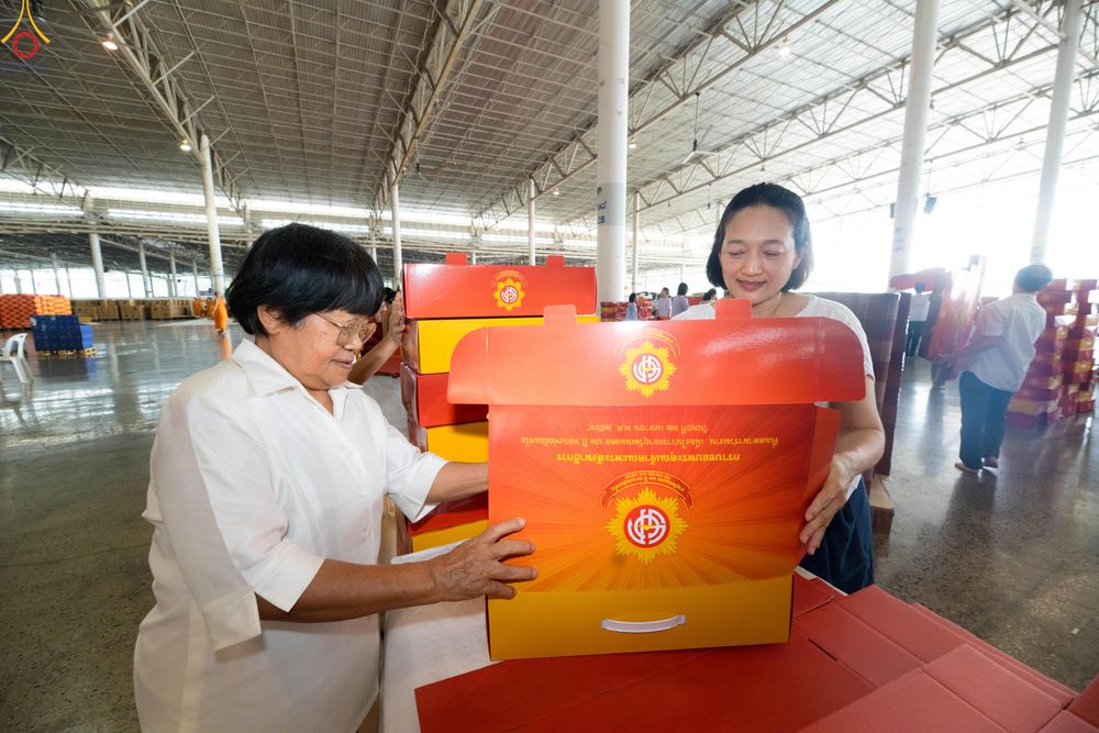 ภาพ No.320524:วันที่ 10 เมษายน พ.ศ.2569 การเตรียมกล่องไทยธรรม เพื่องานถวายมหาสังฆทาน 40,000 กว่าวัดทั่วประเทศ วันคุ้มครองโลก 22 เมษายน พ.ศ.2569 วัดพระธรรมกาย