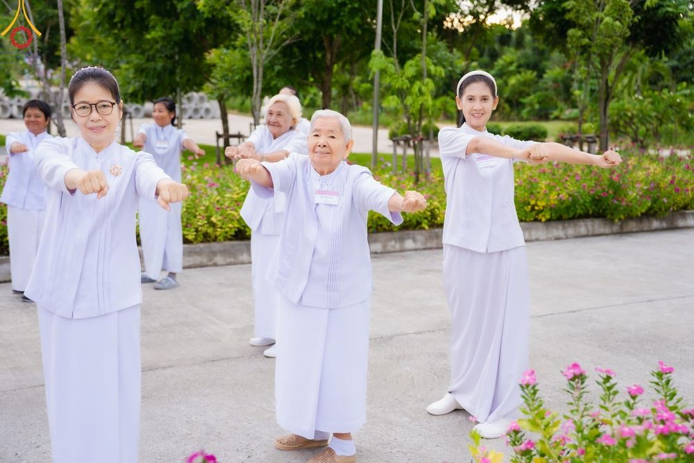 ภาพ No.153648:โครงการปฏิบัติธรรม อุบาสก อุบาสิกาแก้ว รุ่นที่ 1  ผู้แทนทอดกฐินสามัคคีสามหมื่นวัดทั่วไทย ระหว่างวันที่ 6-8 กันยายน พ.ศ. 2567 ณ ธุดงคสถานชลบุรี
