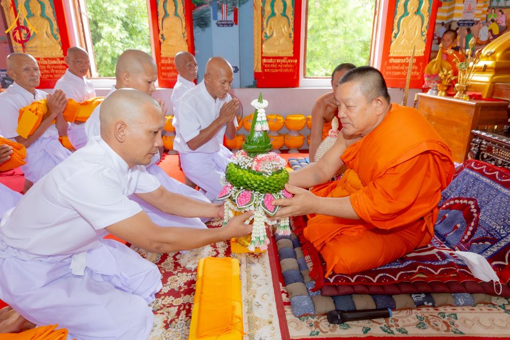 ภาพ No.231808:วันเสาร์ ที่ 5 กรกฎาคม พ.ศ. 2568 พิธีบรรพชา อุปสมบท โครงการอุปสมบท บูชาธรรมมหาปูชนียาจารย์ รุ่นเข้าพรรษา ณ วัดเกาะแก้วประชานุรักษ์ อ.วังทอง  จ.พิษณุโลก