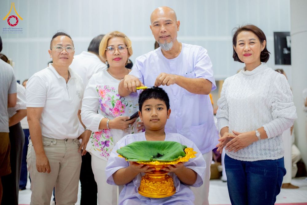 ภาพ No.213557:วันเสาร์ที่ 29 มีนาคม พ.ศ. 2568 พิธีปลงผม โครงการสามเณรยุวธรรมทายาท รุ่นที่ 33 โครงการสามเณรมัชฌิมธรรมทายาท รุ่นที่ 29 ณ ห้องปฏิบัติธรรมวิหารคด คอร์ 13 วัดพระธรรมกาย