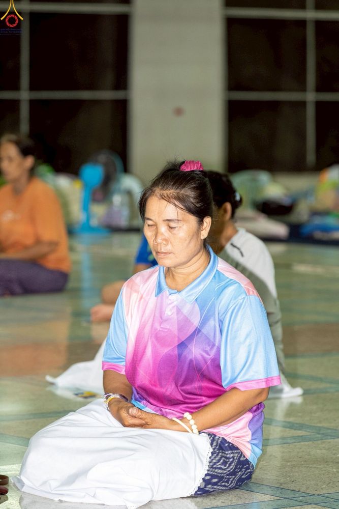 ภาพ No.235416:วันที่ 30-31 กรกฎาคม พ.ศ. 2568 วัดพระธรรมกาย มูลนิธิธรรมกาย ร่วมกับศูนย์ส่งเสริมศีลธรรมจังหวัดสุรินทร์ เปิดศูนย์พักพิงชั่วคราวเพื่อช่วยเหลือประชาชน ผู้อพยพจากเหตุปะทะกันตามแนวชายแดน ไทย-กัมพูชา ตั้งแต่วันที่ 24 กรกฎาคม พ.ศ.2568 เป็นต้นไป