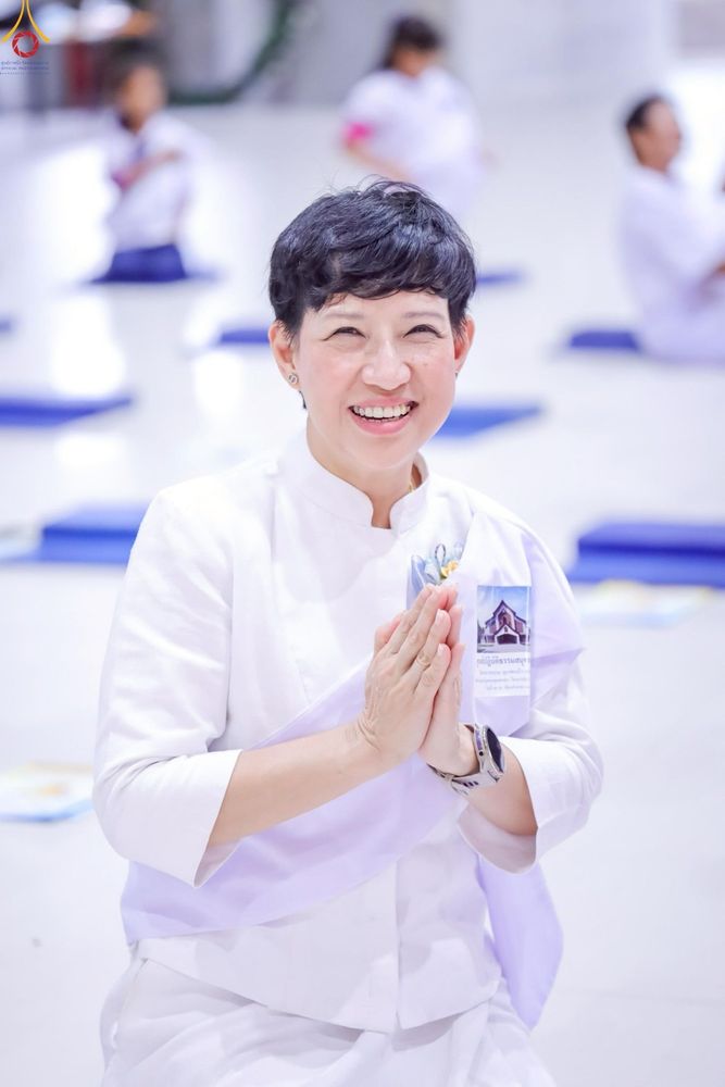 ภาพ No.249091:วันที่ 26-28 กันยายน พ.ศ. 2568 โครงการอบรม อุบาสกแก้ว อุบาสิกาแก้ว รุ่นที่ 3  ณ ศูนย์ปฏิบัติธรรมสมุทรปราการ ได้รับความเมตตาจากคณะสงฆ์ในพื้นที่  รวมถึงผู้บริหารสถานศึกษา ที่นำนักเรียนระดับมัธยมปลาย  มารับฟังข้อมูลเพื่อที่จะเป็นกำลังสำคัญ ในการเข้าร่วมขบวน