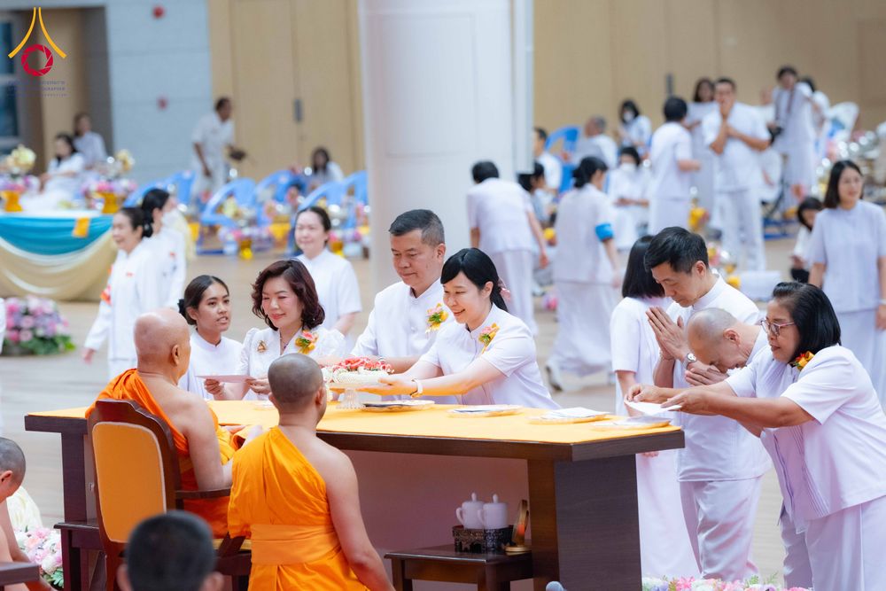 ภาพ No.310573:วันอาทิตย์ที่ 22 กุมภาพันธ์ พ.ศ. 2569 พิธีมุทิตาสักการะในโอกาสอายุวัฒนะมงคล 80 ปี พระพรหมวชิรปัญญาจารย์ (ทองดี สุรเตโช ป.ธ.9) ณ ห้องแก้วสารพัดนึก 2 วัดพระธรรมกาย จ.ปทุมธานี