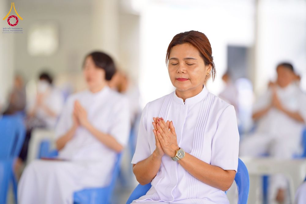 ภาพ No.268333:วันที่ 8 พฤศจิกายน พ.ศ. 2568 พิธีถวายภัตตาหารเมนูสวรรค์ เพื่อการบรรลุธรรม ณ หอฉันคุณยายอาจารย์ฯ วัดพระธรรมกาย