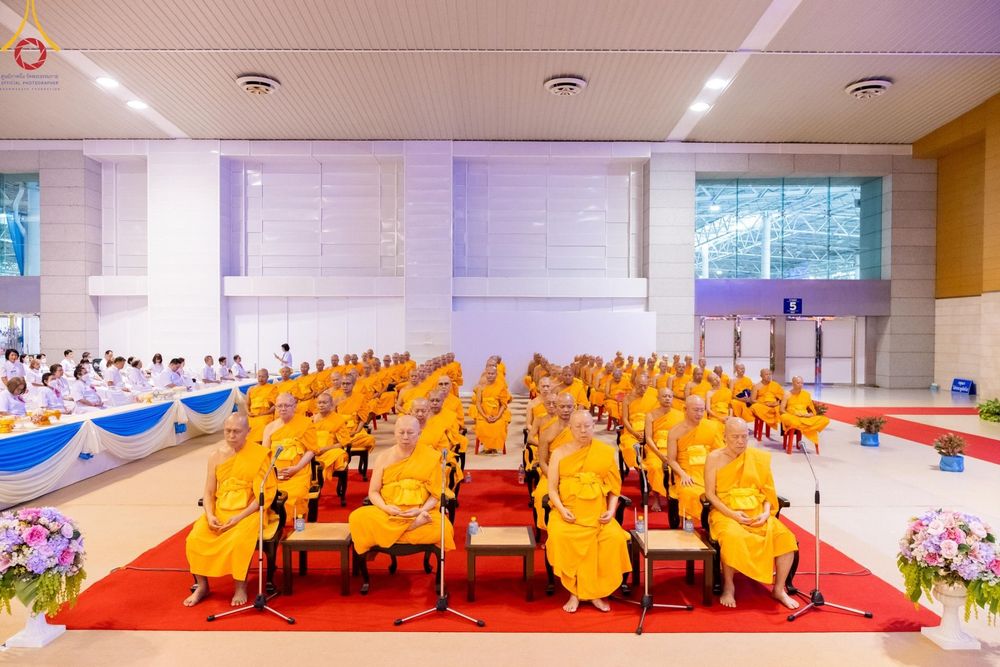 ภาพ No.154299:พิธีบูชาครูผู้ค้นพบวิชชาธรรมกาย ณ สภาธรรมกายสากล วัดพระธรรมกาย วันอังคารที่ 17 กันยายน พ.ศ. 2567